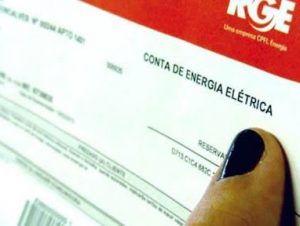 Aneel impede corte de luz de clientes residenciais por 90 dias em todo país