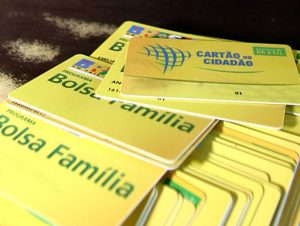 Portaria suspende procedimentos operacionais do Bolsa Família