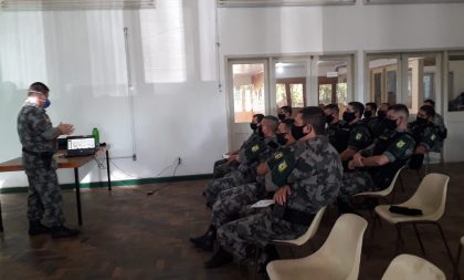 Força Tática de Cachoeira do Sul recebe treinamento