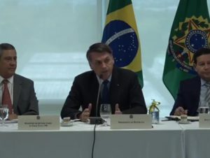 Após Celso de Mello liberar vídeo  com suposta prova de interferência na PF, Bolsonaro posta trecho