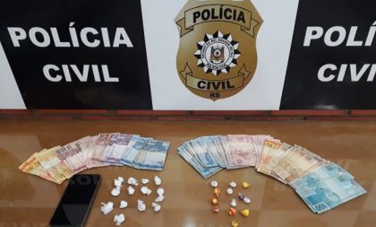 Polícia prende dupla investigada por telentrega de cocaína