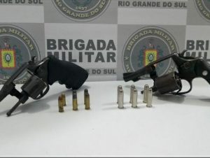 Noêmia: BM prende jovem e apreende armas de fogo