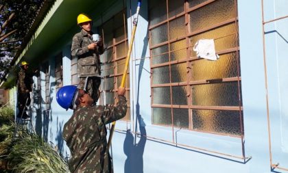 Operação Aciso do Batalhão revitaliza escola do Promorar