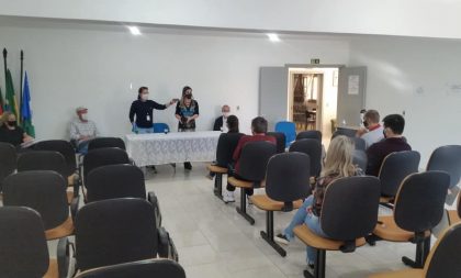 Paraíso do Sul promove debate sobre pandemia com promotora