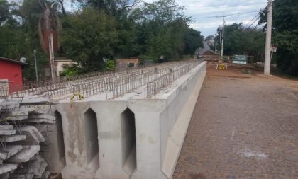 Nada da nova ponte sobre o Arroio Amorim
