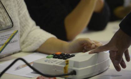 Para evitar contágio, TSE excluirá biometria nas eleições municipais