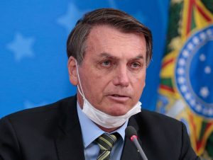 Bolsonaro testa positivo mais uma vez para Covid