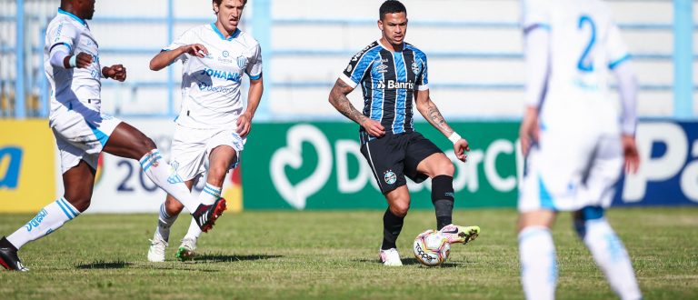 Mesmo com empate sem gols, Grêmio garante 1º lugar de grupo