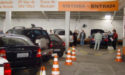 Motoristas agora podem escolher município para realizar serviços de registro de veículos