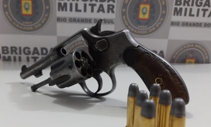 BM detém homem, de 76 anos, por posse ilegal de arma