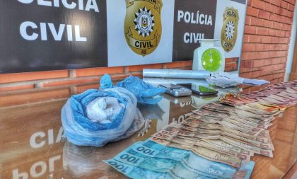 Polícia prende homem com 300 gramas de cocaína no Bairro Noêmia