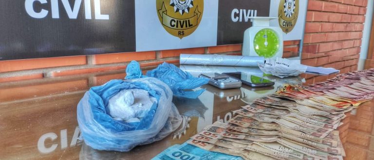 Polícia prende homem com 300 gramas de cocaína no Bairro Noêmia