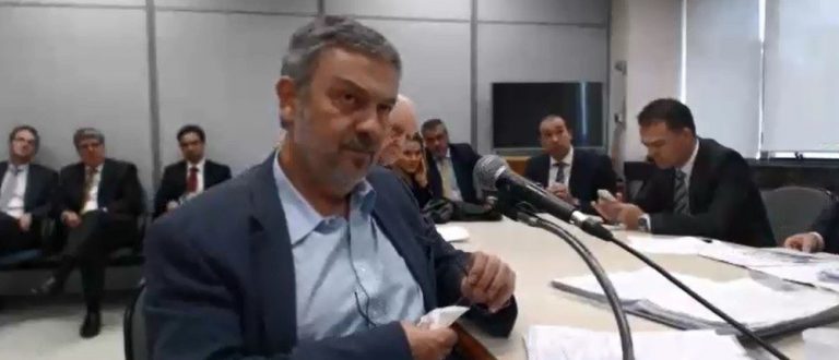 Moro parcial: STF invalida uso de delação de Palocci em ação contra Lula