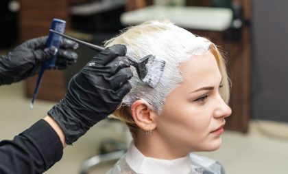 Quer pintar seu cabelo? Senac Cachoeira oferece serviço de coloração gratuitamente