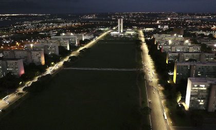 Governo prevê fim de licença-prêmio, aumento retroativo e férias de mais de 30 dias para servidores federais