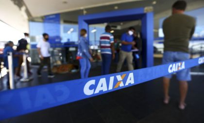 Auxílio emergencial: Caixa paga aos nascidos em agosto