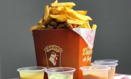 Cachoeira terá unidade de empresa especializada na venda de frango frito por delivery