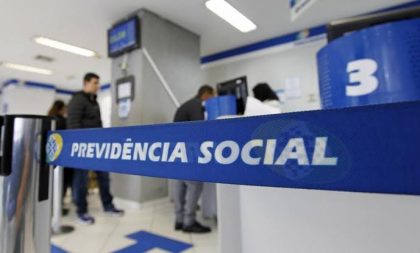 Agências do INSS retomam atendimento presencial na segunda-feira