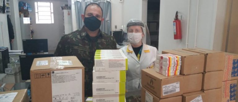 Estado e Exército incluem HCB na entrega de kits intubação