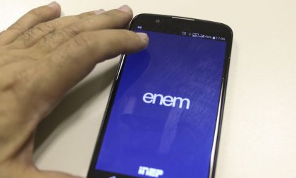 Enem: estudantes têm até hoje para inserir foto no cadastro