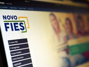 Inscrições para vagas remanescentes do Fies começam nesta terça (6)