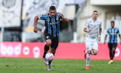 Na Vila Belmiro, Grêmio acaba superado pelo Santos por 2 a 1