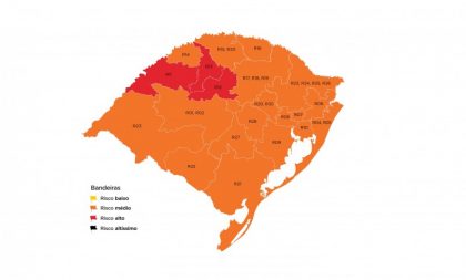 Cachoeira volta para bandeira laranja