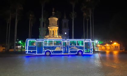 Ônibus-luz da TNSG está pronto