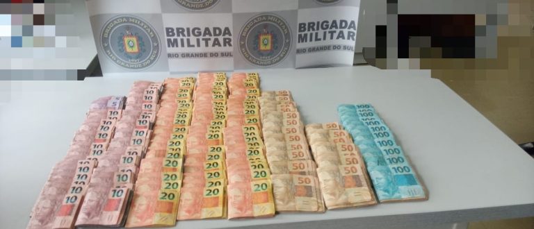 Brigada apreende mais de R$ 40 mil com jovem no centro