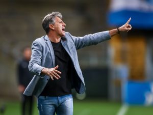 Grêmio confirma acerto para extensão de vínculo do técnico Renato Portaluppi