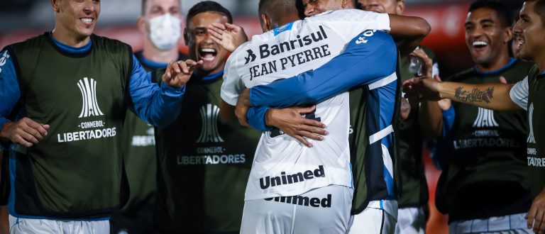 Grêmio abre vantagem com vitória fora de casa na Libertadores