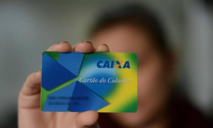 Caixa começa a pagar abono salarial a trabalhadores nascidos em novembro