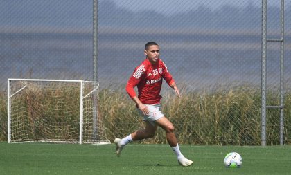 Inter vai a Santos para desafio no Brasileirão