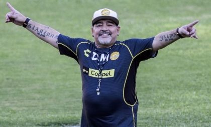 MORRE MARADONA