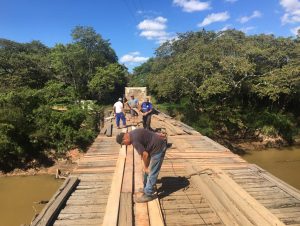 Enfim, é recuperado leito da ponte sobre o Rio Botucaraí