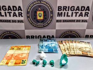 Tráfico de drogas: BM prende jovem de 18 anos no Bairro Carvalho