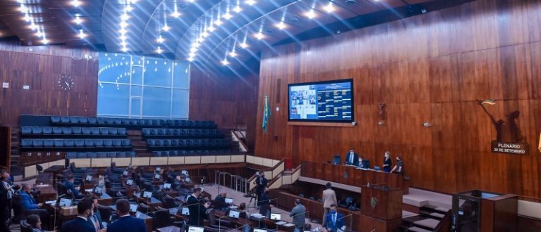 Assembleia aprova congelamento do mínimo regional