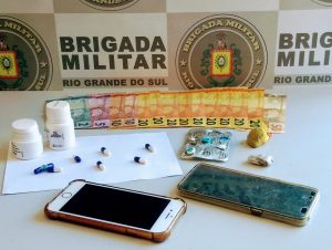 BM prende dupla com maconha e ecstasy no Fátima