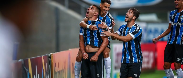 Grêmio larga em vantagem: 1 x 0