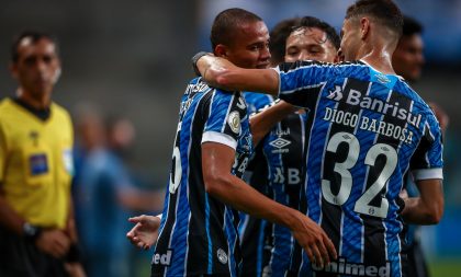 G-4: Grêmio vence o Bahia por 2 a 1