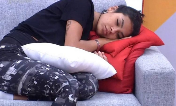 Pocah BBB 21 dorme