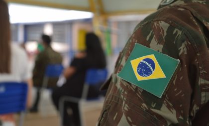 Implantado o Programa Escola Cívico Militar na Escola Dinah Néri