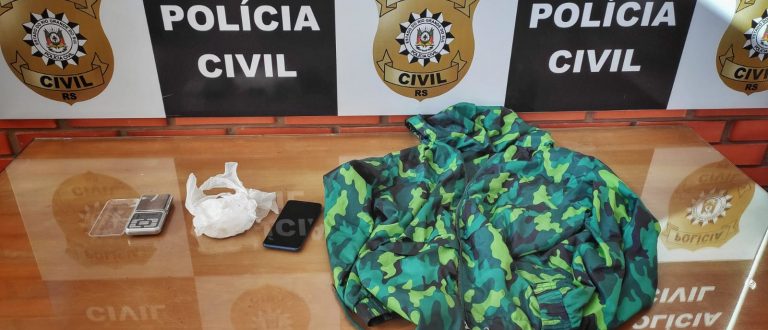 Polícia Civil prende mulher por tráfico de drogas no Drews