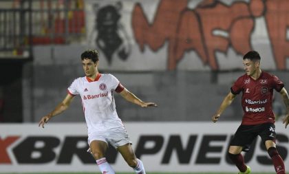 Segue o líder: Inter vence Brasil de Pelotas