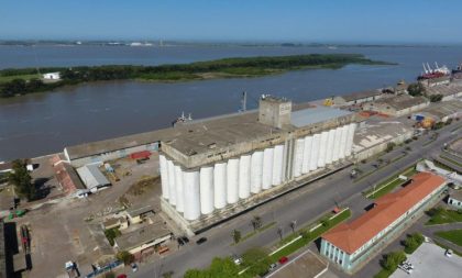 Terminal de embarque de arroz inicia operação