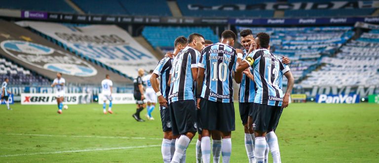 Grêmio vence, assume a liderança e garante vaga na semifinal do Gauchão