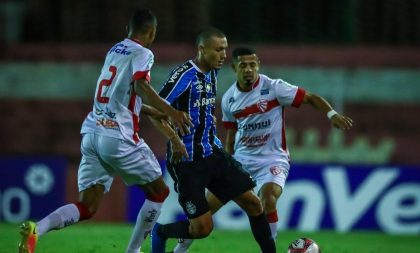 Grêmio e São Luiz empatam: 2 a 2