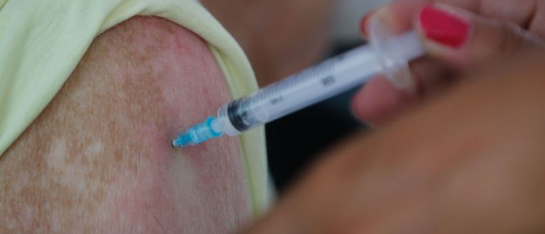 Vacinação contra Gripe tem etapa nesta terça (11)
