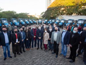 Escolas Técnicas Agrícolas: entrega de equipamentos beneficia Cachoeira do Sul