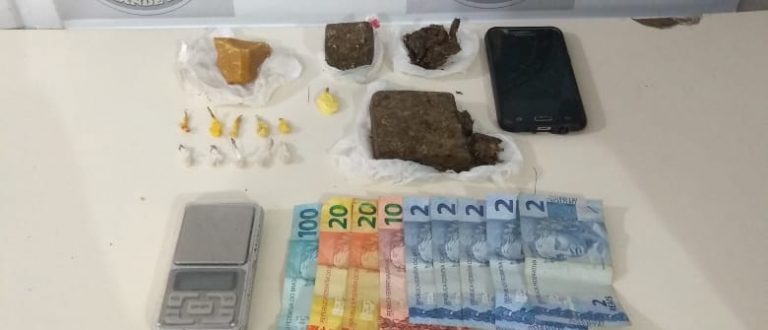 NOÊMIA: BM prende homem com maconha, crack e cocaína